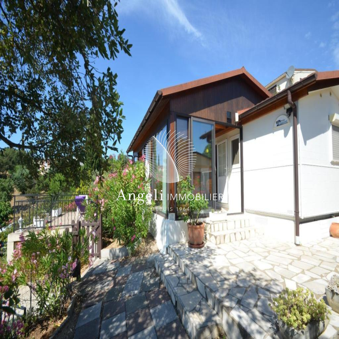 Mobil Home à Vendre Au Domaine Des Baux à Roquebrune-sur-argens
