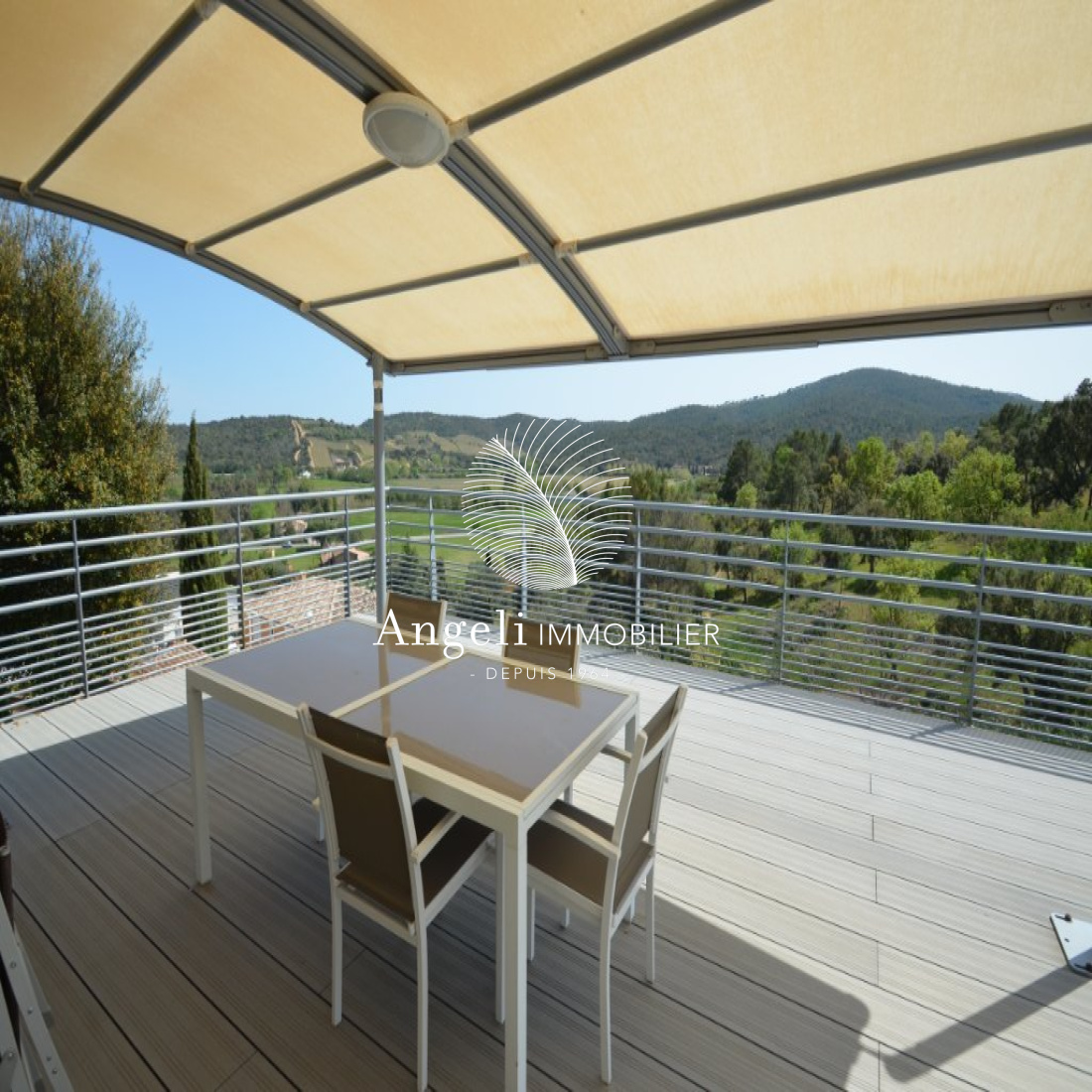 Mobil Home à Vendre Au Domaine Des Baux à Roquebrune-sur-argens